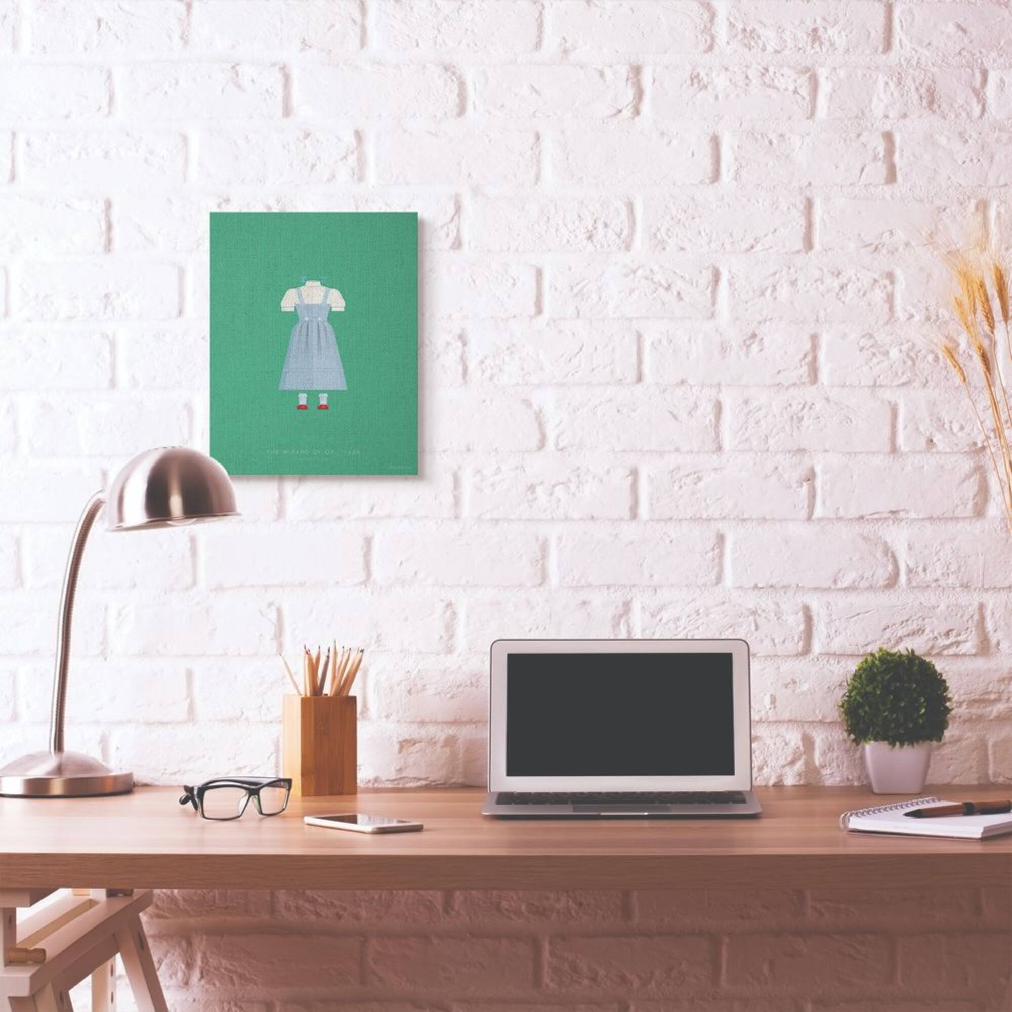 Stupell Industries The Wizard of Oz Character's Fashion Canvas Wall Art